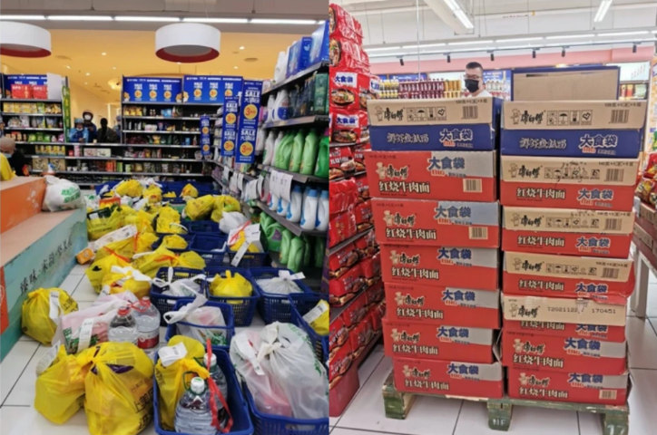 The Night of Beijing Citizens Grabbing Food